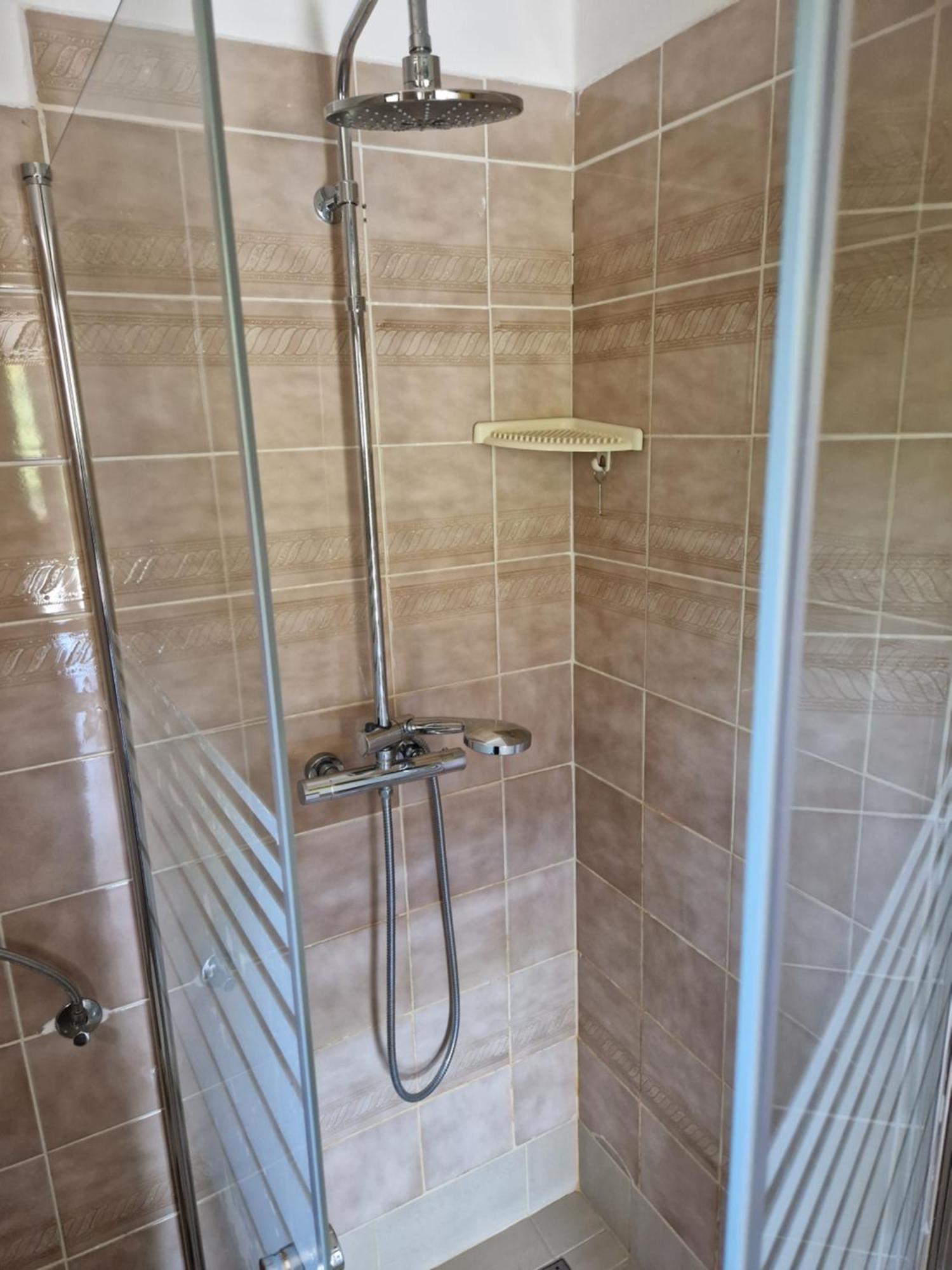Apartment Buric Zupanje ภายนอก รูปภาพ